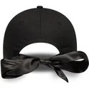 czarna-regulowana-czapka-z-zakrzywionym-daszkiem-dla-kobiet-z-czarnym-logo-9twenty-bow-back-new-york-yankees-mlb-new-era