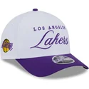 biala-i-fioletowa-zakrzywiona-czapka-snapback-9forty-m-crown-draft-2025-los-angeles-lakers-nba-od-new-era