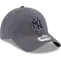 kepure-islenkta-pilka-reguliuojama-juostele-9twenty-core-classics-new-york-yankees-mlb-new-era
