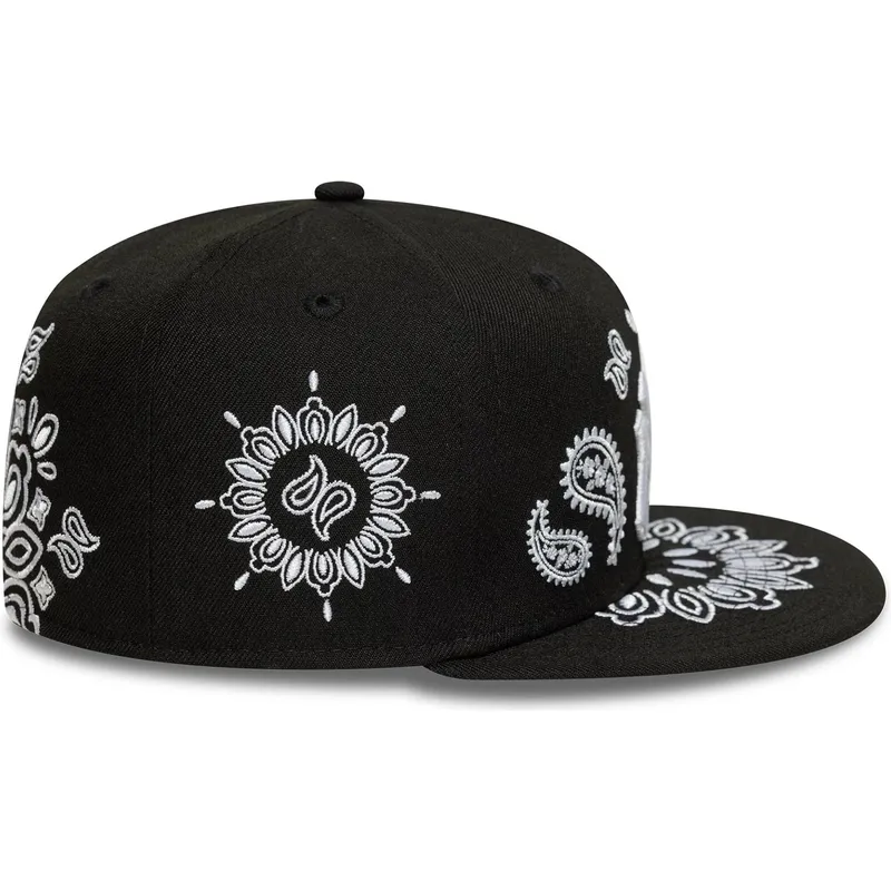 kepure-plokscia-juoda-priglundanti-59fifty-paisley-new-york-yankees-mlb-new-era