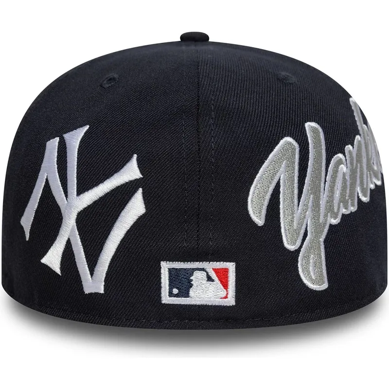 kepure-plokscia-tamsiai-melyna-priglundanti-59fifty-all-over-new-york-yankees-mlb-new-era