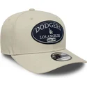 bezowa-czapka-z-zakrzywionym-daszkiem-snapback-9seventy-stretch-snap-patch-los-angeles-dodgers-mlb-new-era