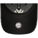 kepure-islenkta-juoda-reguliuojamas-9twenty-houndstooth-new-york-yankees-mlb-new-era