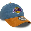 regulowana-czapka-z-daszkiem-9twenty-denim-midi-los-angeles-lakers-nba-od-new-era-w-kolorze-niebieskim-i-brazowym