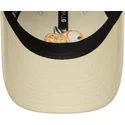 cap-islenkta-beige-adjustable-strap-9twenty-new-era