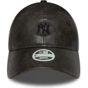 czarna-regulowana-czapka-z-daszkiem-dla-kobiet-z-czarnym-logo-9twenty-tonal-new-york-yankees-mlb-new-era