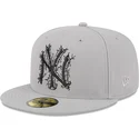 szara-dopasowana-czapka-z-daszkiem-59fifty-cracked-new-york-yankees-mlb-new-era