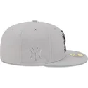 szara-dopasowana-czapka-z-daszkiem-59fifty-cracked-new-york-yankees-mlb-new-era