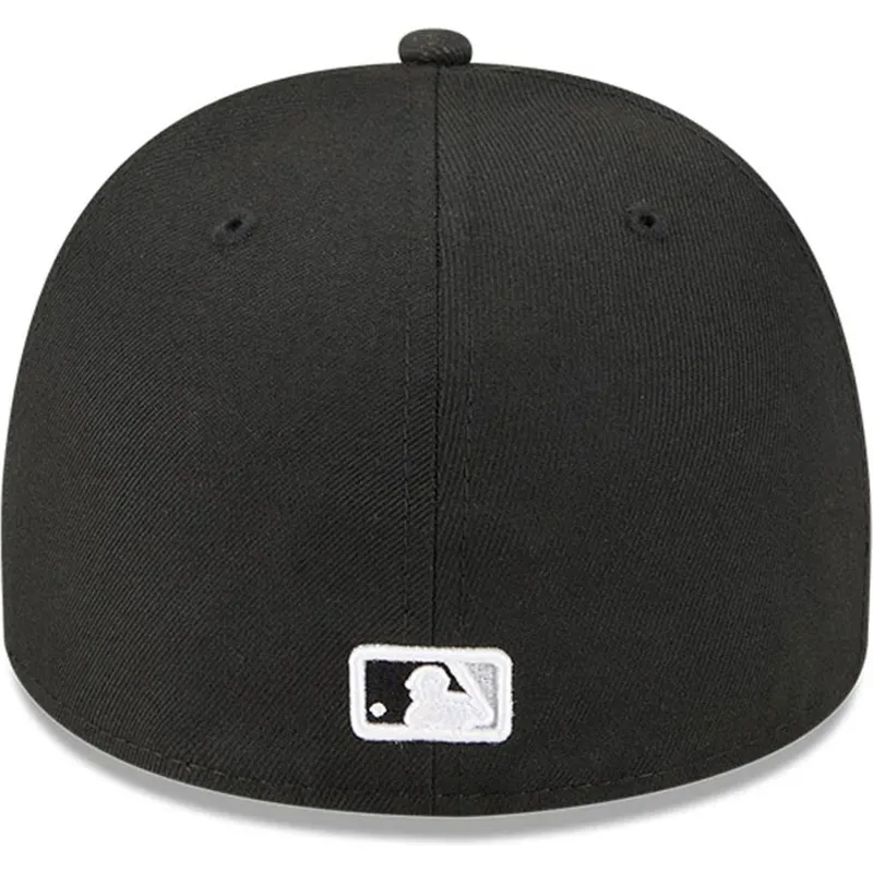 czarna-dopasowana-czapka-z-zakrzywionym-daszkiem-59fifty-a-frame-cartoon-chicago-white-sox-mlb-new-era