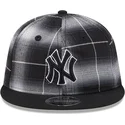 czarna-plaska-czapka-snapback-9fifty-retro-crown-plaid-new-york-yankees-mlb-od-new-era