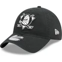 kepure-islenkta-juoda-reguliuojamas-9twenty-stamp-anaheim-ducks-nhl-new-era