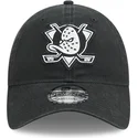 kepure-islenkta-juoda-reguliuojamas-9twenty-stamp-anaheim-ducks-nhl-new-era