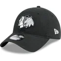 cap-islenkta-black-adjustable-strap-9twenty-stamp-chicago-blackhawks-nhl-new-era