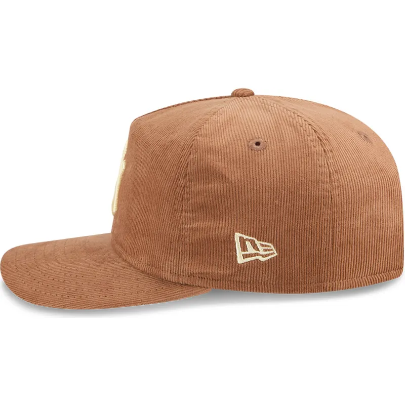 czapka-z-zakrzywionym-daszkiem-czarna-snapback-19twenty-nostalgic-golfer-new-york-yankees-mlb-new-era