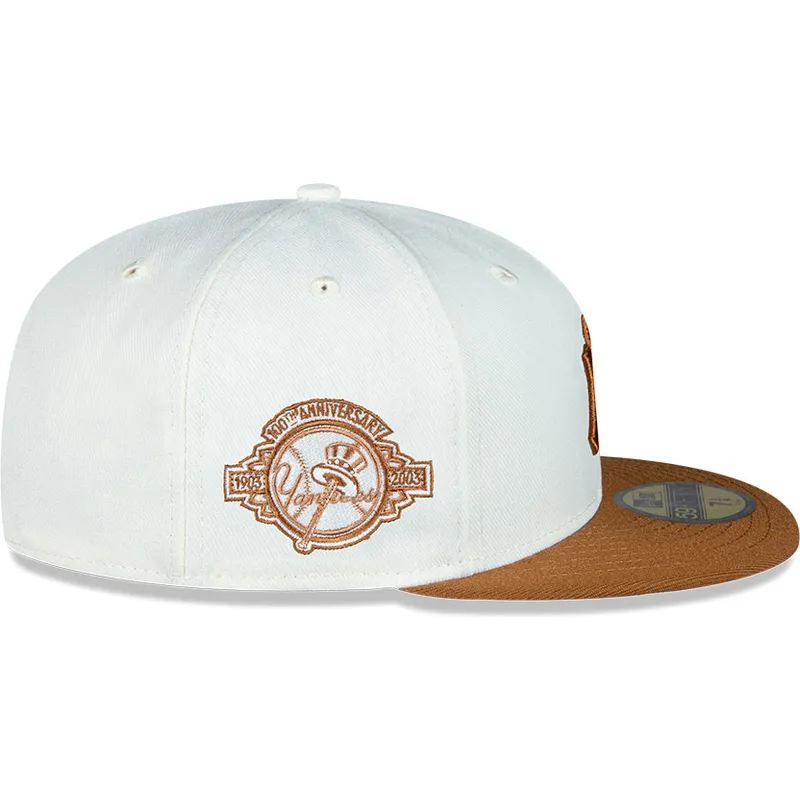 kepure-plokscia-ruda-priglundanti-59fifty-chrome-toast-side-patch-new-york-yankees-mlb-new-era