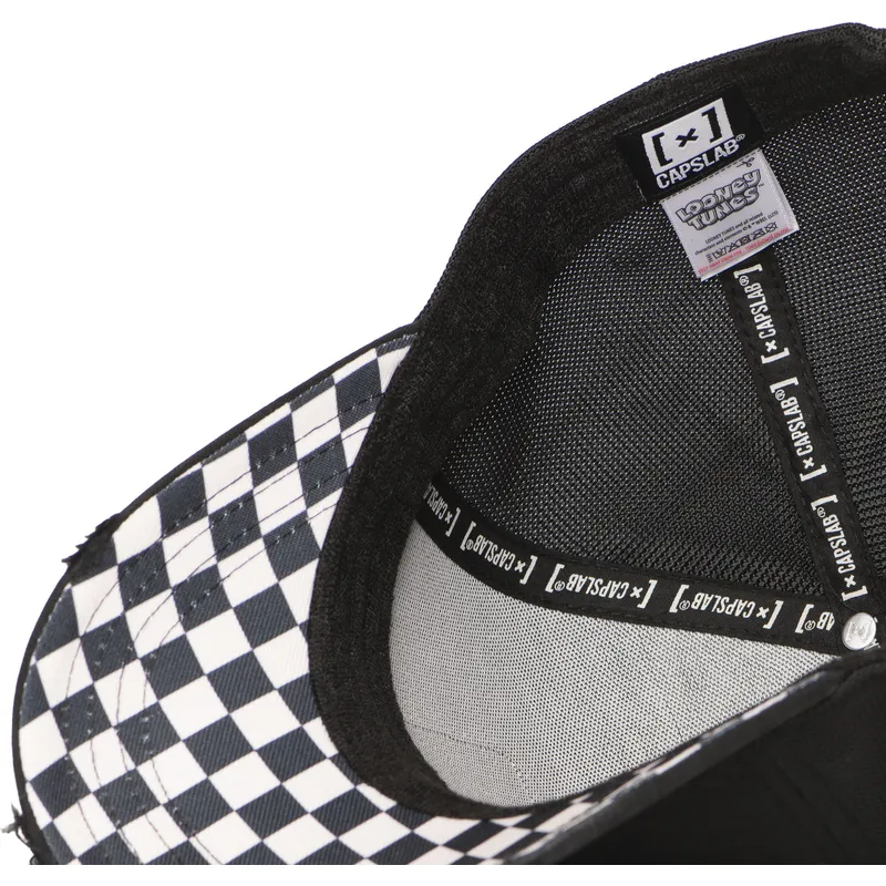 kepure-islenkta-juoda-snapback-loo12-wil-kojotas-looney-tunes-capslab