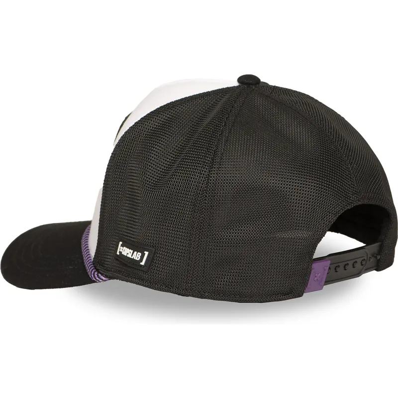 cap-islenkta-black-snapback-beetlejuice-beetlejuice-capslab cap-islenkta-black-snapback-beetlejuice-beetlejuice-capslab
