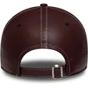granatowa-czapka-z-zakrzywionym-daszkiem-regulowana-9forty-topstitch-pu-new-york-yankees-mlb-od-new-era