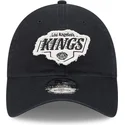 czarna-regulowana-czapka-z-zakrzywionym-daszkiem-9twenty-stamp-los-angeles-kings-nhl-od-new-era