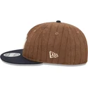 gorra-plana-marron-y-azul-marino-ajustable-9fifty-retro-crown-wool-pinstripe-de-new-york-yankees-mlb-de-new-era
