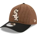 regulowana-brazowo-czarna-czapka-z-zakrzywionym-daszkiem-9twenty-a-frame-wool-pinstripe-chicago-white-sox-mlb-od-new-era