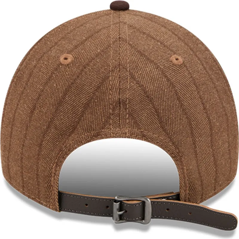 cap-islenkta-brown-adjustable-strap-9twenty-a-frame-wool-pinstripe-san-diego-padres-mlb-new-era