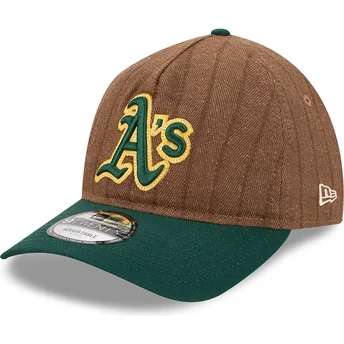 Regulowana brązowo-zielona czapka z zakrzywionym daszkiem 9TWENTY A Frame Wool Pinstripe Oakland Athletics MLB marki New Era