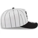 czapka-z-daszkiem-zakrzywionym-biala-i-czarna-snapback-9fifty-a-frame-satin-pinstripe-chicago-white-sox-mlb-od-new-era