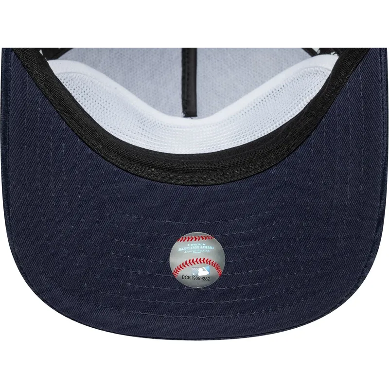 granatowa-zakrzywiona-czapka-snapback-19twenty-coops-cord-new-york-yankees-mlb-new-era
