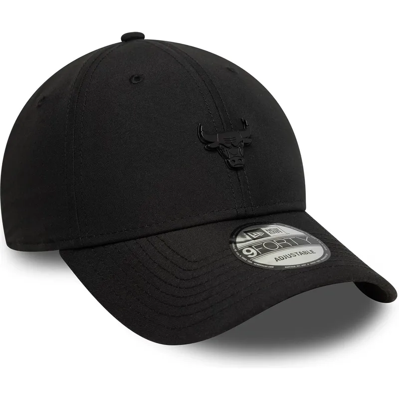 cap-islenkta-black-adjustable-strap-9forty-pin-chicago-bulls-nba-new-era