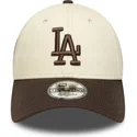 bezowo-brazowa-zakrzywiona-czapka-regulowana-9forty-side-patch-los-angeles-dodgers-mlb-od-new-era
