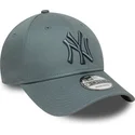 kepure-islenkta-pilka-reguliuojamas-9forty-league-essential-new-york-yankees-mlb-new-era