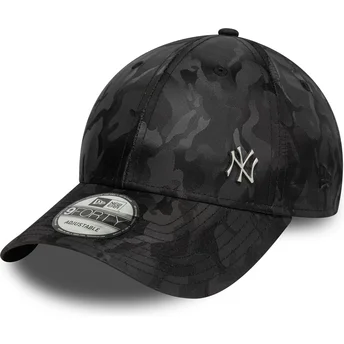 Czarna regulowana czapka z zakrzywionym daszkiem w stylu moro 9FORTY Flawless Pin New York Yankees MLB od New Era