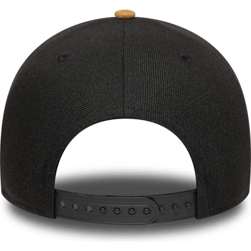 czarna-i-brazowa-czapka-z-daszkiem-snapback-9forty-e-frame-suede-visor-new-york-yankees-mlb-new-era