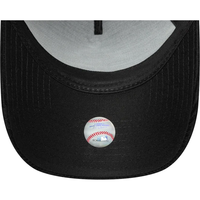 gorra-curva-negra-ajustable-9forty-e-frame-cord-de-new-york-yankees-mlb-de-new-era