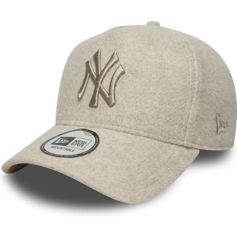 bezowa-czapka-z-zakrzywionym-daszkiem-snapback-z-bezowym-logo-9forty-e-frame-melton-new-york-yankees-mlb-new-era