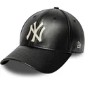 cap-islenkta-black-adjustable-strap-9forty-m-crown-img-leather-new-york-yankees-mlb-new-era