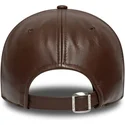 regulowana-brazowa-czapka-z-zakrzywionym-daszkiem-9forty-m-crown-img-leather-new-york-yankees-mlb-od-new-era
