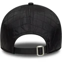czarna-zakrzywiona-czapka-z-regulacja-i-bezowym-logo-9twenty-quilted-new-york-yankees-mlb-od-new-era