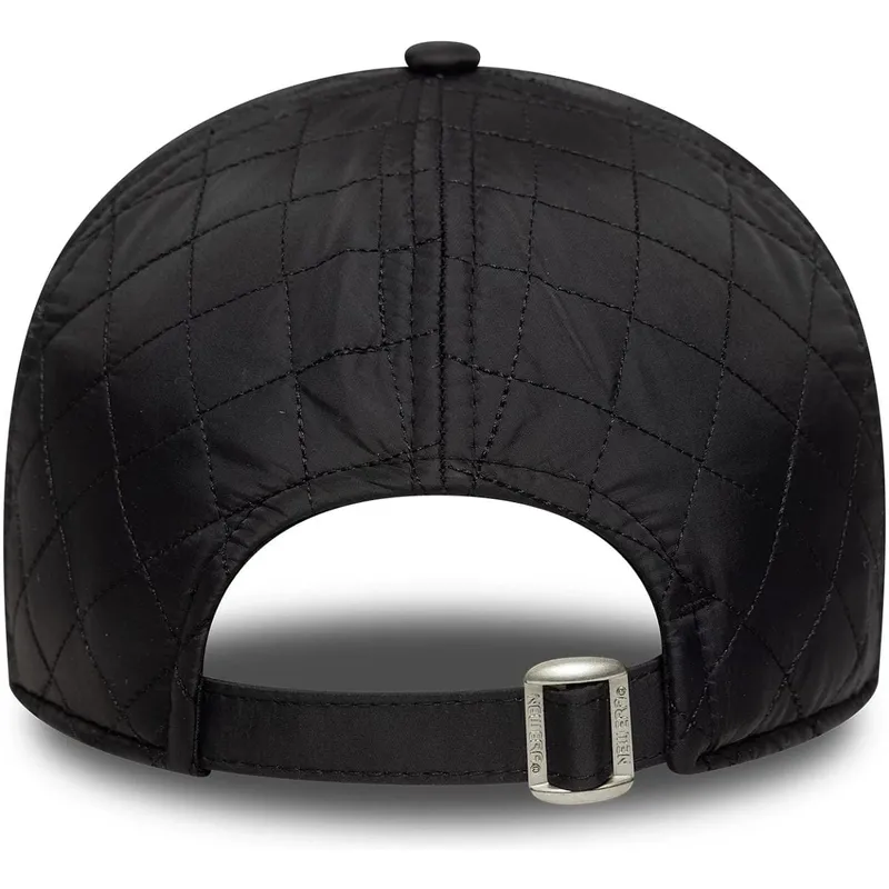 kepure-islenkta-juoda-reguliuojamas-9twenty-quilted-new-york-yankees-mlb-new-era