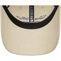 cap-islenkta-beige-adjustable-strap-9twenty-new-era