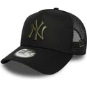 czarna-czapka-trucker-z-zielonym-logo-a-frame-league-essential-new-york-yankees-mlb-marki-new-era