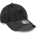 czarna-zakrzywiona-regulowana-czapka-dla-kobiet-9twenty-denim-new-york-yankees-mlb-od-new-era