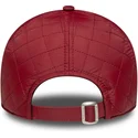 czerwona-regulowana-czapka-z-zakrzywionym-daszkiem-dla-kobiet-z-czerwonym-logo-9twenty-padded-new-york-yankees-mlb-od-new-era
