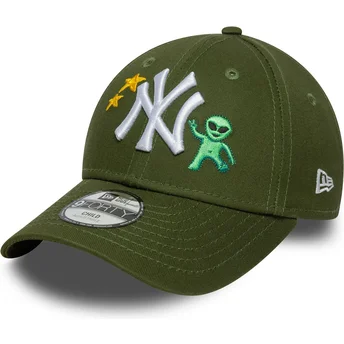 Zielona zakrzywiona czapka dziecięca 9FORTY Space Icon New York Yankees MLB New Era z regulacją