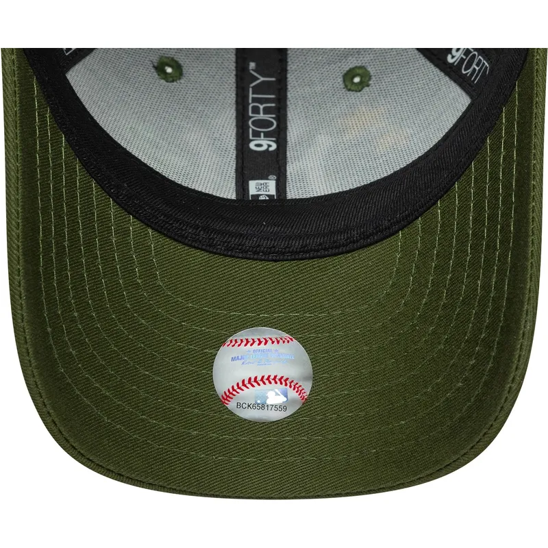 kepure-islenkta-zalia-reguliuojamas-vaikams-9forty-space-icon-new-york-yankees-mlb-new-era