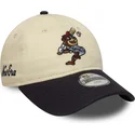 bezowo-granatowa-zakrzywiona-czapka-dziecieca-9twenty-mascot-new-era-z-regulacja
