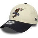 bezowo-granatowa-zakrzywiona-czapka-dziecieca-9twenty-mascot-new-era-z-regulacja