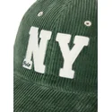 zielona-regulowana-czapka-z-daszkiem-ny-patch-authentic-corduroy-od-polo-ralph-lauren
