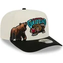 gorra-curva-beige-y-negra-snapback-9fifty-a-frame-precurved-hardwood-classics-de-vancouver-grizzlies-nba-de-new-era